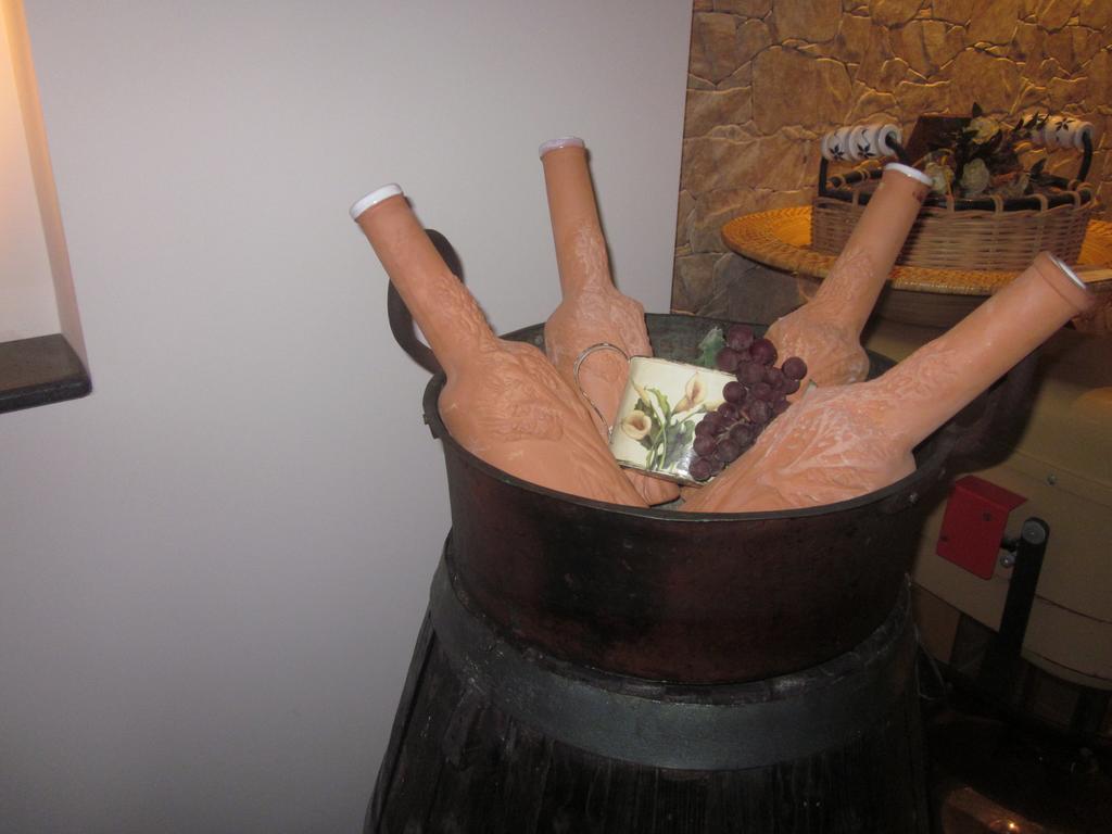 La Tavernetta Dell'Etna Zafferana Etnea Ngoại thất bức ảnh