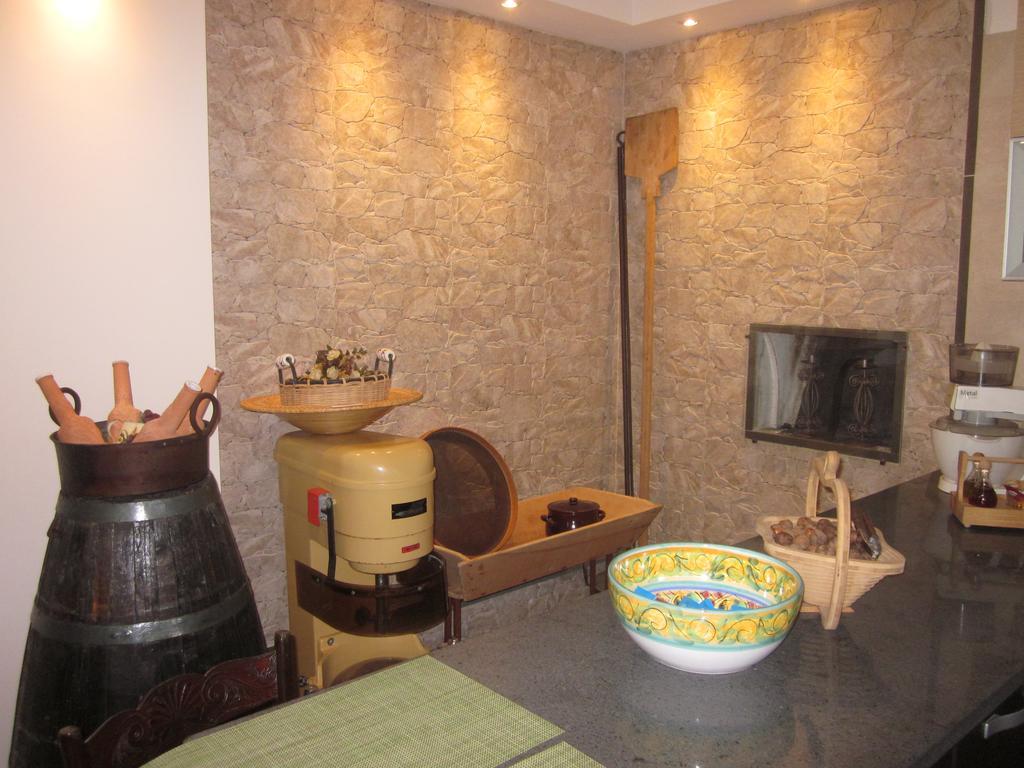 La Tavernetta Dell'Etna Zafferana Etnea Ngoại thất bức ảnh
